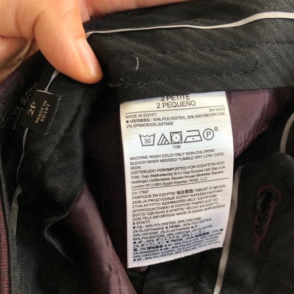 2/$30 🌿 Banana Republic Martin Cropped Pants - Picture 6 of 6